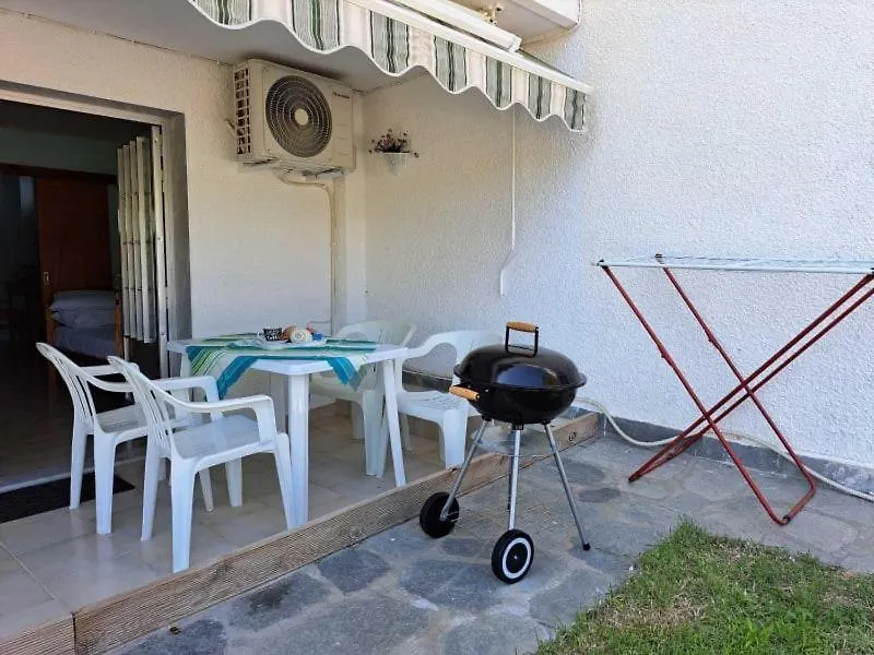 Dimitra'S Family Apartments 4 Paradisos 0*,  Greece
